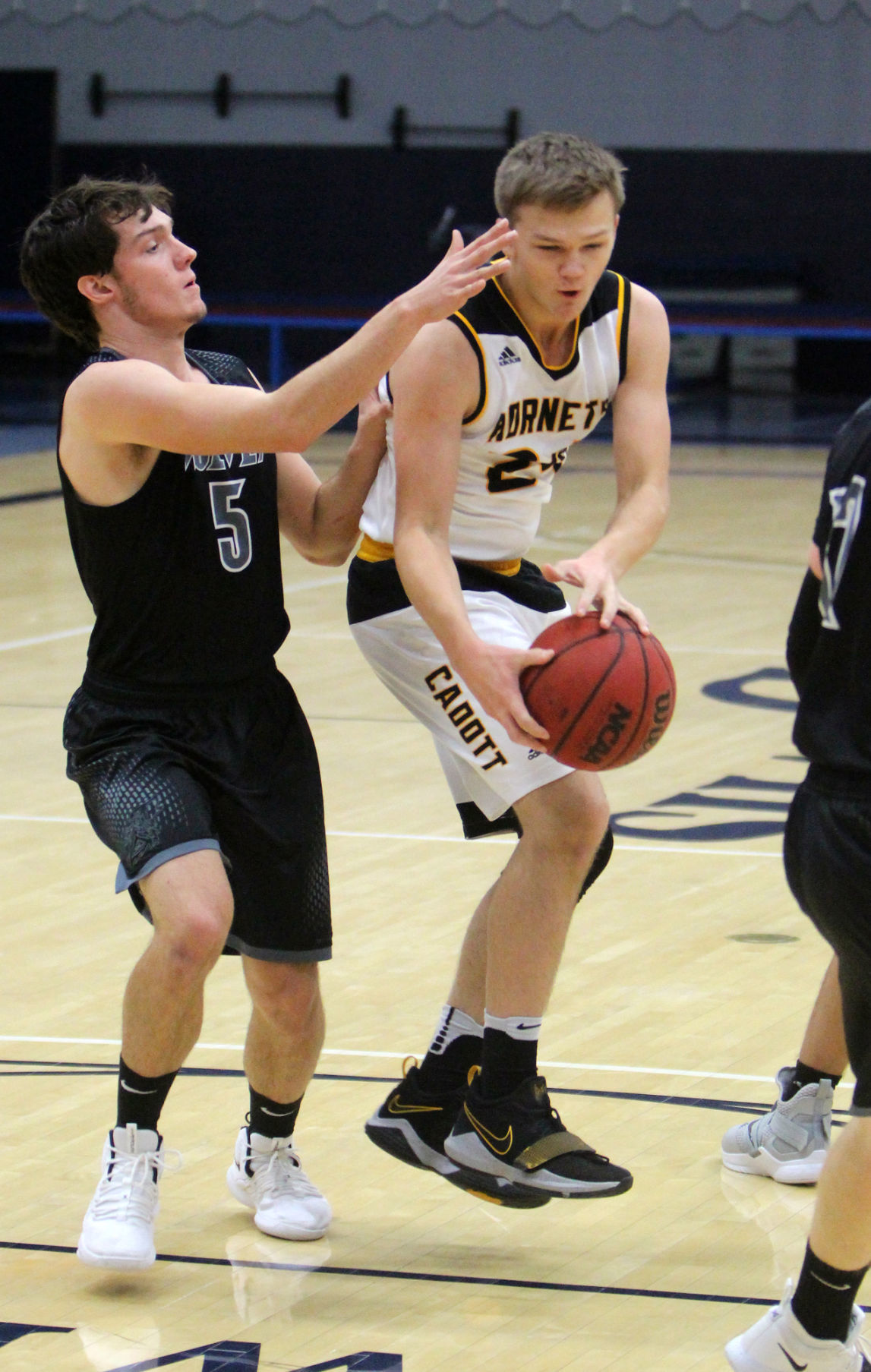 Cadott vs Elmwood/Plum City at UW-Stout 12-1-18